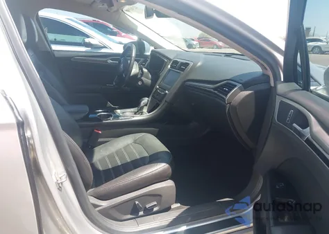 2013 Ford Fusion Hybrid Se from USA, damaged, VIN 3FA6P0LU8DR325513